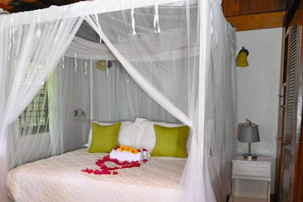 The Cottages - Unit 2 Soufrière 0*,